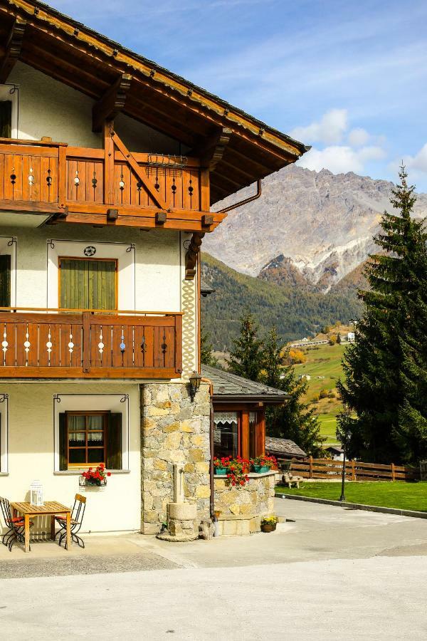 Baita De Eliseo B&B Valdisotto Buitenkant foto